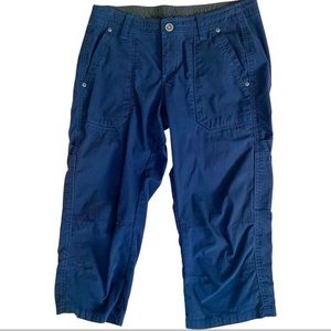 KUHL Blue Cargo Crop Capri Pants